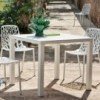 Mesa Cuadrada Easy de Fast. Mesas de exteriores con diseño moderno y elegante de Fast.