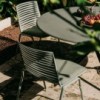 Silla Zebra de Fast. Sillas modernas y resistentes a espacios exteriores.
