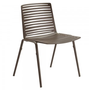 Silla Zebra de Fast. Sillas modernas y resistentes a espacios exteriores.