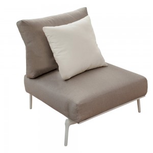 Sillón Aikana de de Fast. Sillones de diseño moderno para exteriores. Sillones de terraza.
