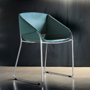 Silla Simply de Tonin casa. Sillas modernas de cuero