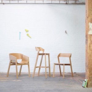 Silla Merano madera de Ton. Sillas de restaurante, de inumerables interiores.