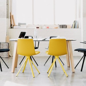 Mesa LTS System redondeada de Enea. Muebles de diseño para contract.