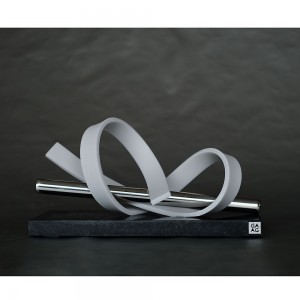 Escultura N - Ti. Escultura moderna