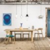Mesa Stelvio de Ton. Mesas de diseño moderno. Mesas de comedor en madera.