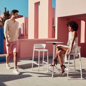 Sillas para jardín color blanco modelo Africa de Vondom
