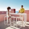 Taburete resistente de Vondom color blanco modelo Wall Street 