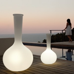 Florero Light Chemistubes Flask + Autorriego e Iluminación Led | Vondom
