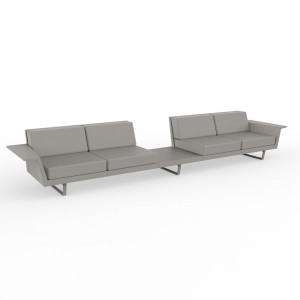 Sofá 4 plazas + Mesa Delta Diseñado por Vondom para Espacios Abiertos