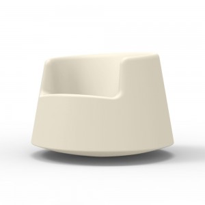 Sillón bajo Roulette Fabricado en Resina con Acabado Mate o Lacado