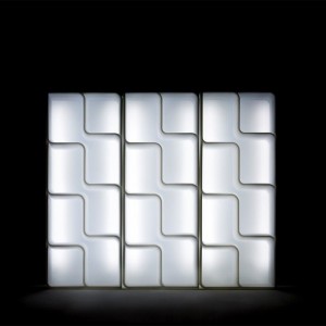 Baraonda Display Led de Myyour. Estantería de exterior ideal para Barra bar.