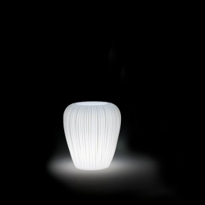 Macetero Skin Luz Myyour. Maceteros iluminados para jardínes o terrazas.