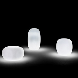 Taburete Pandora Luz Myyour. Taburete bajo moderno para ambientes contract.