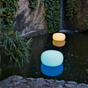Taburete Pandora Luz Myyour. Taburete bajo moderno para ambientes contract.