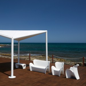 Silla Lily de Myyour. Silla de diseño original para interior o exterior.