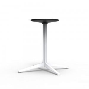 Mesa Faz pie Ø80 de Vondom. Muebles y complementos de exterior.