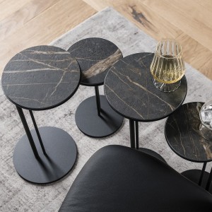 Mesita Sting de Cattelan Italia. Muebles modernos italianos. Mesas auxiliares.