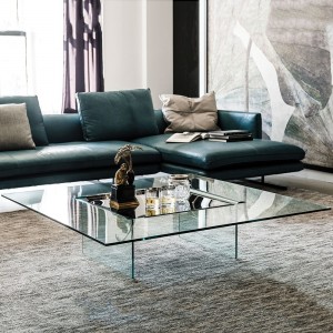 Mesa centro Carrè de Cattelan Italia. Mesa auxiliar de cristal para salón.