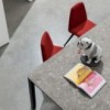 Mesa Kodo cuadrada de Sovet. Mesas de comedor modernas con sobre de cristal.