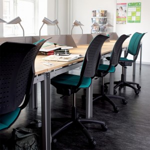 Silla Conventio Wing 9832 de Hag. Sillas de oficina. Sillas con ruedas.
