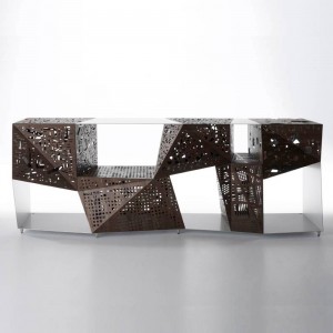 Aparador diseño Riddled Buffet de Horm. Complementos de diseño italiano.