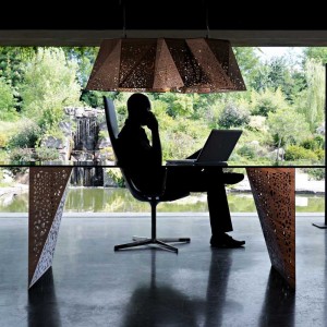 Lampara colgante Plywood de Horm.  Lámparas modernas de diseño italiano.