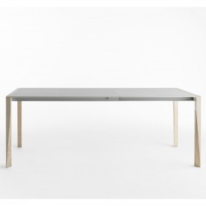 Mesa Tango Extensible del fabricante Horm.  Mesas de diseño italiano.