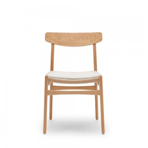 Cojín serie CH de Carl Hansen and Son. Cojines de piel para sillas Carl Hansen.