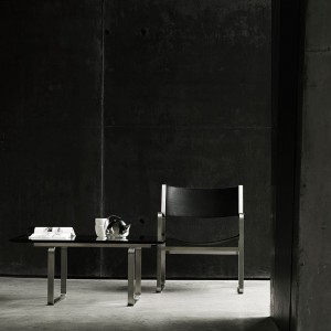 Mesa auxiliar CH106/CH108 de Carl Hansen and Son. Mesas auxilires modernas.