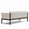 Sofá CH163 en tela de Carl Hansen and Son con un diseño moderno y elegante que entrega calidad a cualquier espacio.