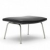 Reposapies de cuero CH446 de Carl Hansen and Son. Reposapíes de diseño.