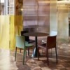 Silla Élémentaire Chair de Hay de diseño moderno perfecta para interiores o exteriores.
