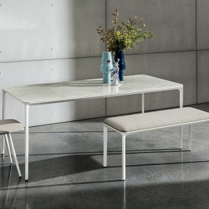 Mesa Slim cerámica Extensible de Sovet. Mesa de aluminio con sobre de cerámica