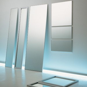Espejo Ute Minimal de Horm. Complementos modernos de diseño italiano,