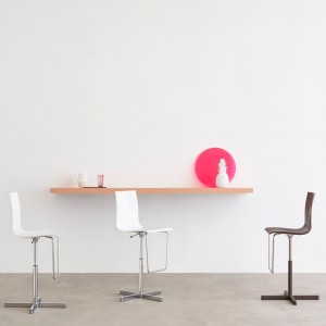 Taburete Wok de Desalto. Sillas y taburetes modernos de diseño italiano.