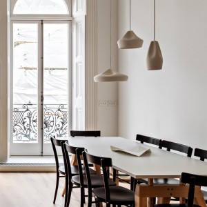 Lámpara Pleat Box LED suspensión de Marset. Lámparas de diseño español.