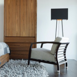 Butaca Malena para dormitorio de Stua. Butacas modernas tapizadas para salón.