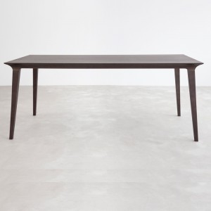 Mesa Lau rectangular para contract de Stua. Mesas de diseño moderno y elegante.