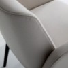 Sillón Hug HUG301 Punt Mobles. Sillas tapizadas de diseño contemporáneo.