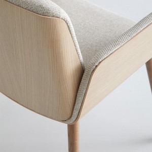Sillón Hug HUG101 Punt. Sillones de diseño moderno. Silla para comedor.