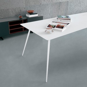 Mesa rectangular moderna Spillo para comedor de Extendo.