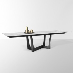 Mesa moderna Art extensible de Bonaldo. Diseño italiano para salones.