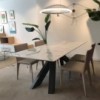 Mesa fija Big Table con sobre en cerámica de Bonaldo. Ideal para salón.