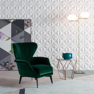 Sillón Lovy con diseño envolvente Bonaldo. Piezas modernas de sillones.