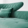 Sofá Lovy de Bonaldo. Moderno diseño de sofá tapizado con respaldo.