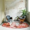 Butaca de diseño Low Lounger giratoria para dormitorio de BD Barcelona.