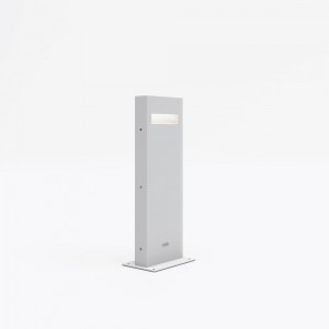 Nuda 50 Outdoor de Artemide. Tienda online de lámparas de pie para exterior.
