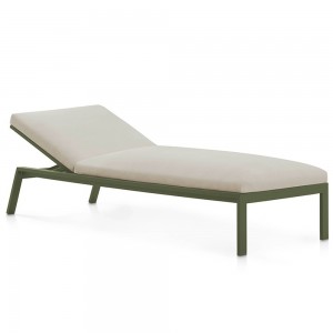 Tumbona reclinable Timeless para jardín de Gandia Blasco. Tumbona de diseño.