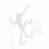 Aplique pared blanca brazo derecho Monkey Hanging de Seletti.