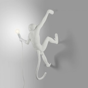 Aplique pared blanca brazo derecho Monkey Hanging de Seletti.